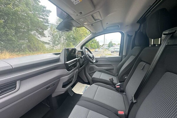 Used Volkswagen Transporter 2025 for sale - 75494976: Photo 2