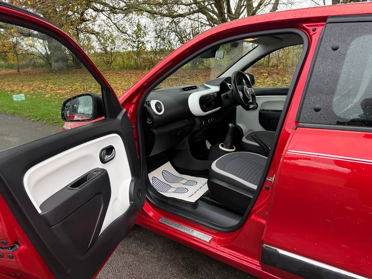 Used Renault Twingo 2015 for sale - 77755907: Photo 14