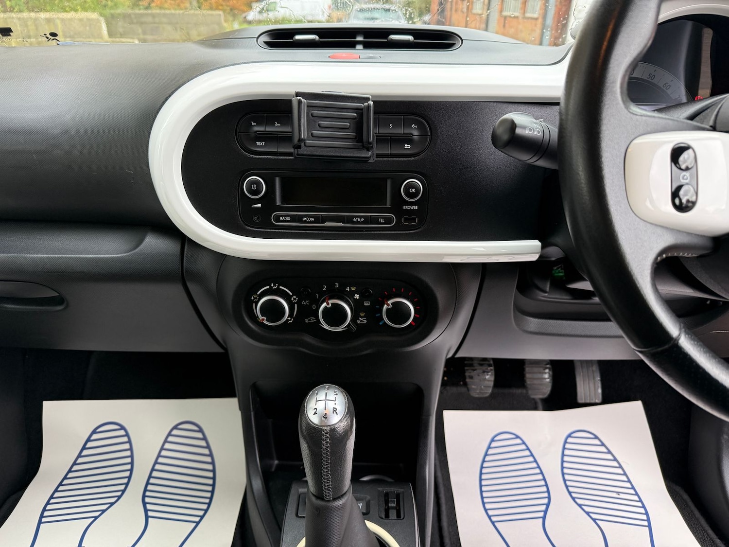 Used Renault Twingo 2015 for sale - 77755907: Photo 21