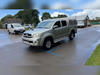 Used Toyota Hilux 2010 for sale - 78802910: Photo