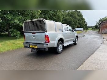 Used Toyota Hilux 2010 for sale - 78802910: Photo