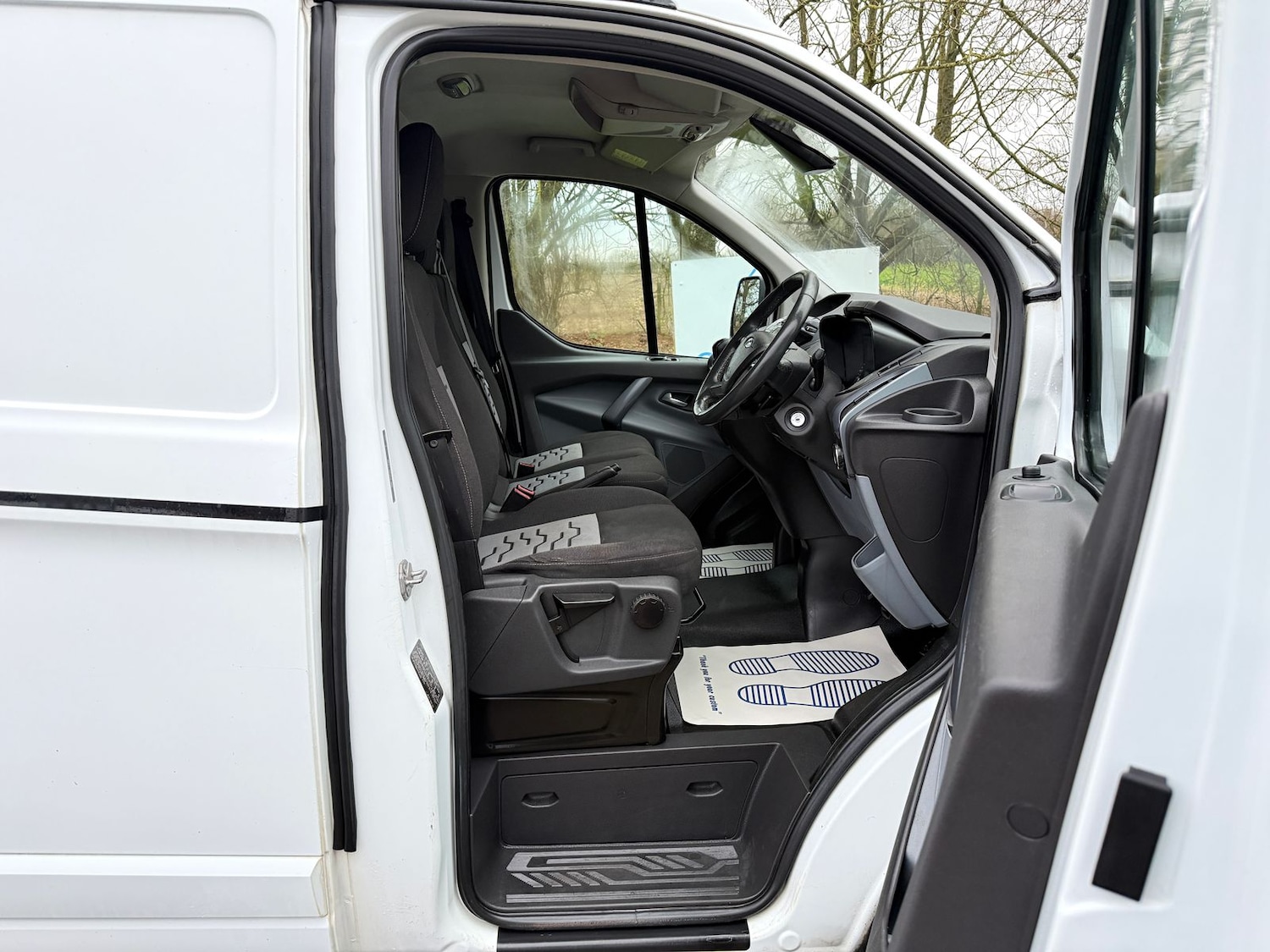 Used Ford Transit Custom 2014 for sale - 76915215: Photo 14