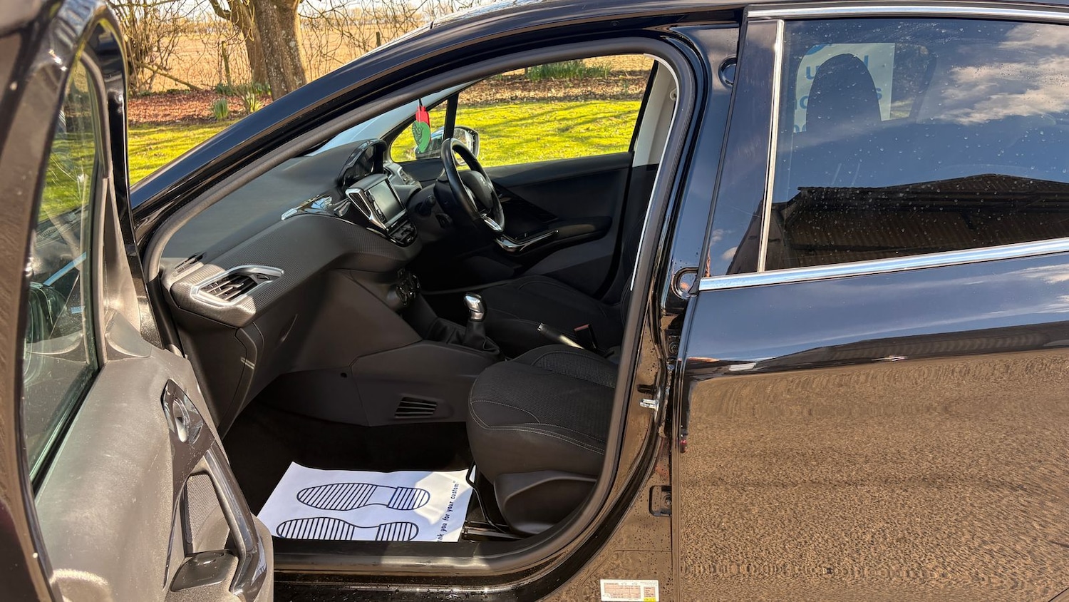 Used Peugeot 208 2018 for sale - 77560763: Photo 15