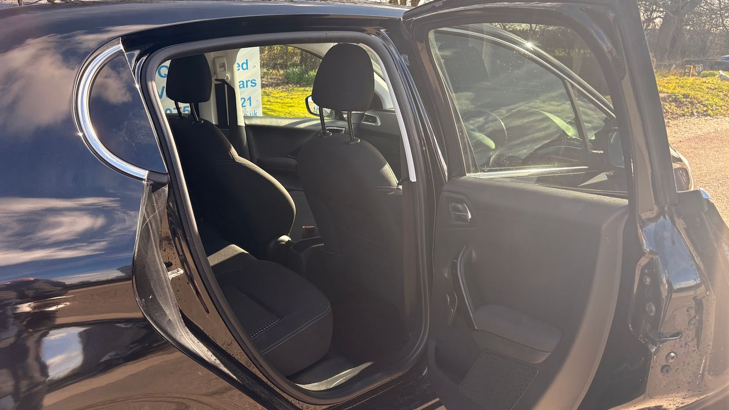 Used Peugeot 208 2018 for sale - 77560763: Photo 17