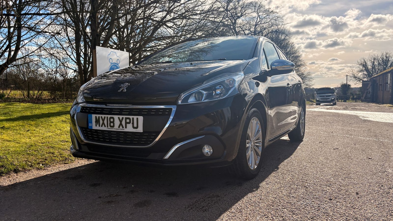 Used Peugeot 208 2018 for sale - 77560763: Photo 8