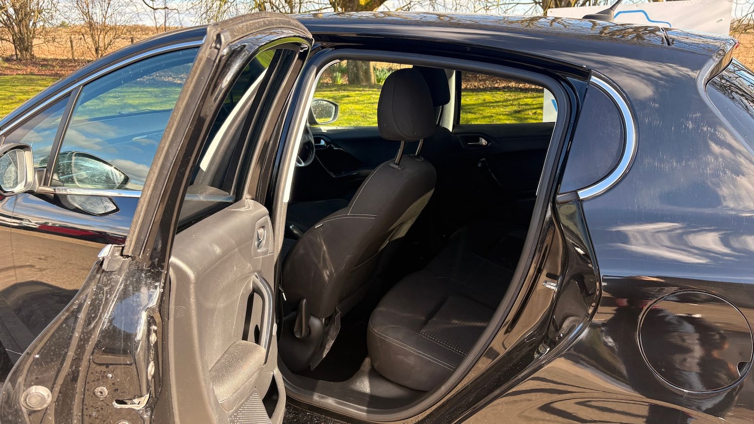 Used Peugeot 208 2018 for sale - 77588681: Photo 17