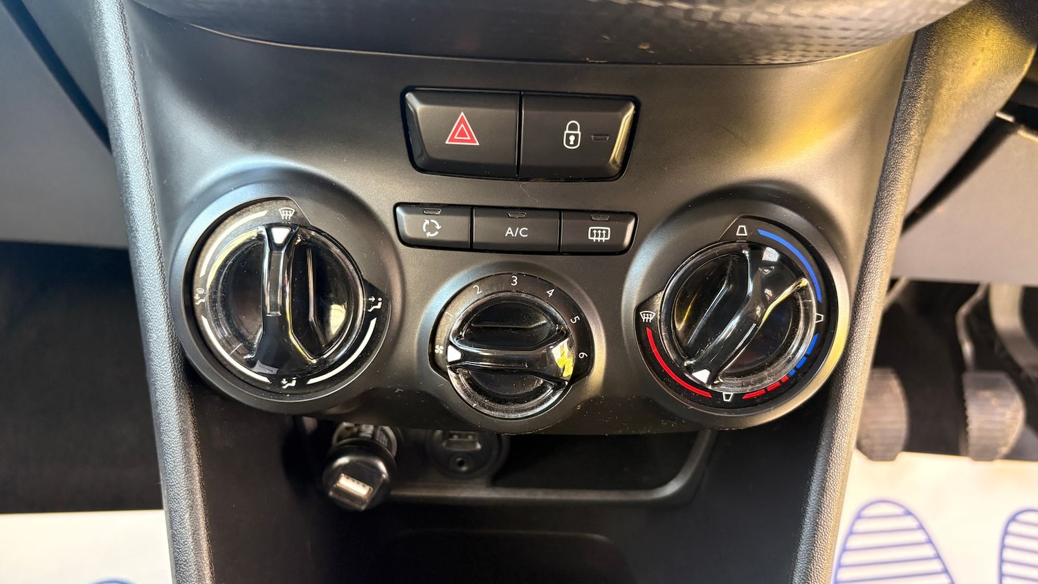 Used Peugeot 208 2018 for sale - 77588681: Photo 22