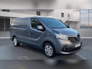 Renault Trafic feature image