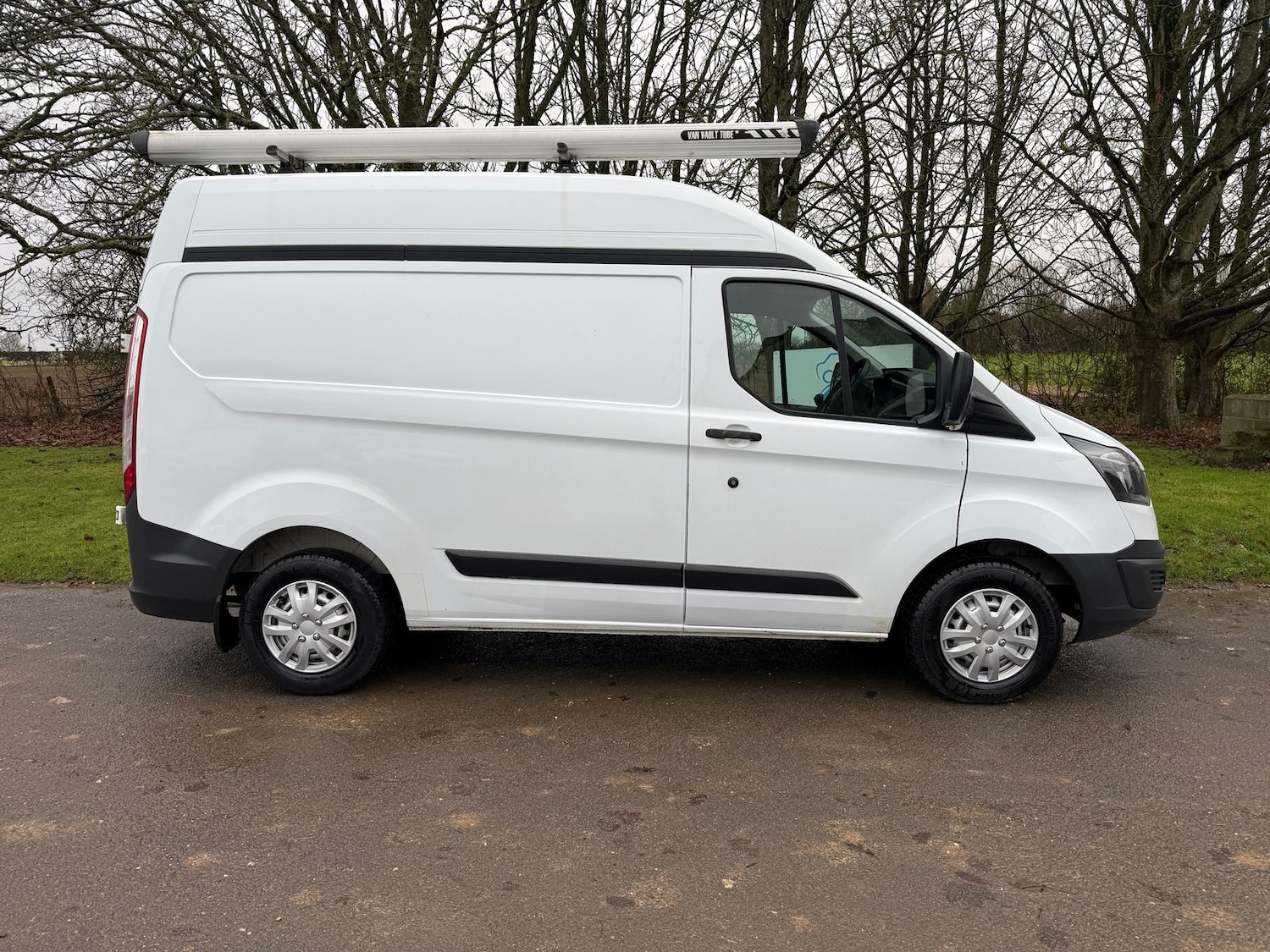 Used Ford Transit Custom 2015 for sale - 76804250: Photo 5