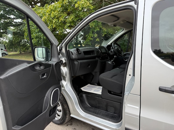 Used Vauxhall Vivaro 2018 for sale - 75644594: Photo 16