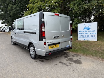 Used Vauxhall Vivaro 2018 for sale - 75644594: Photo