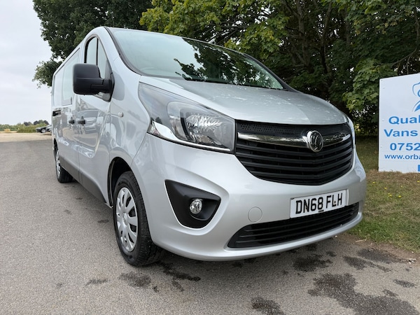 Used Vauxhall Vivaro 2018 for sale - 75644594: Photo 5