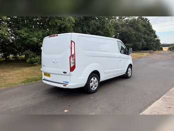 Used Ford Transit Custom 2015 for sale - 79727488: Photo