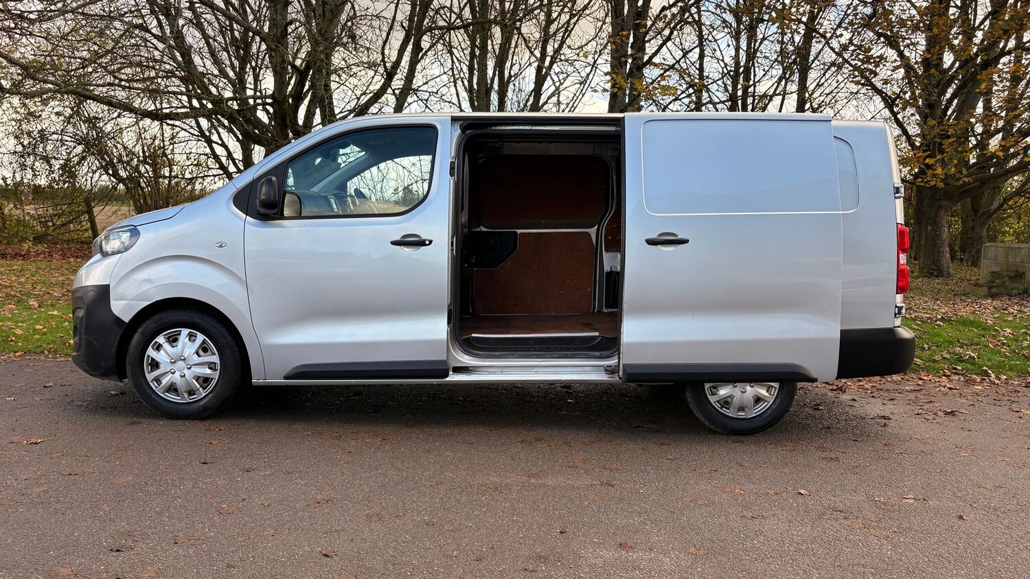 Used Peugeot Expert 2017 for sale - 76563586: Photo 12