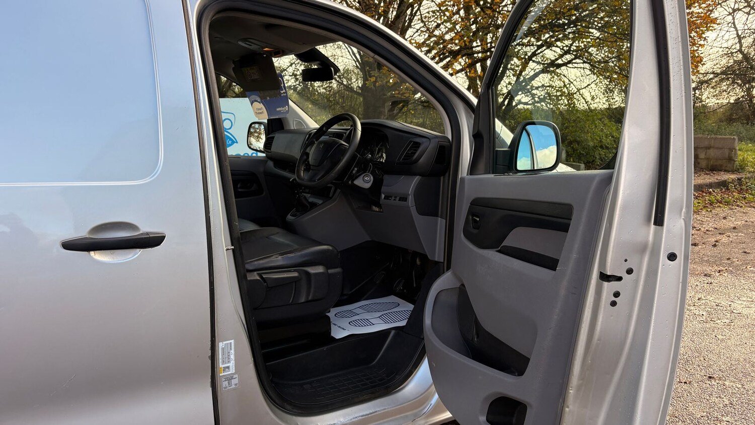 Used Peugeot Expert 2017 for sale - 76563586: Photo 14