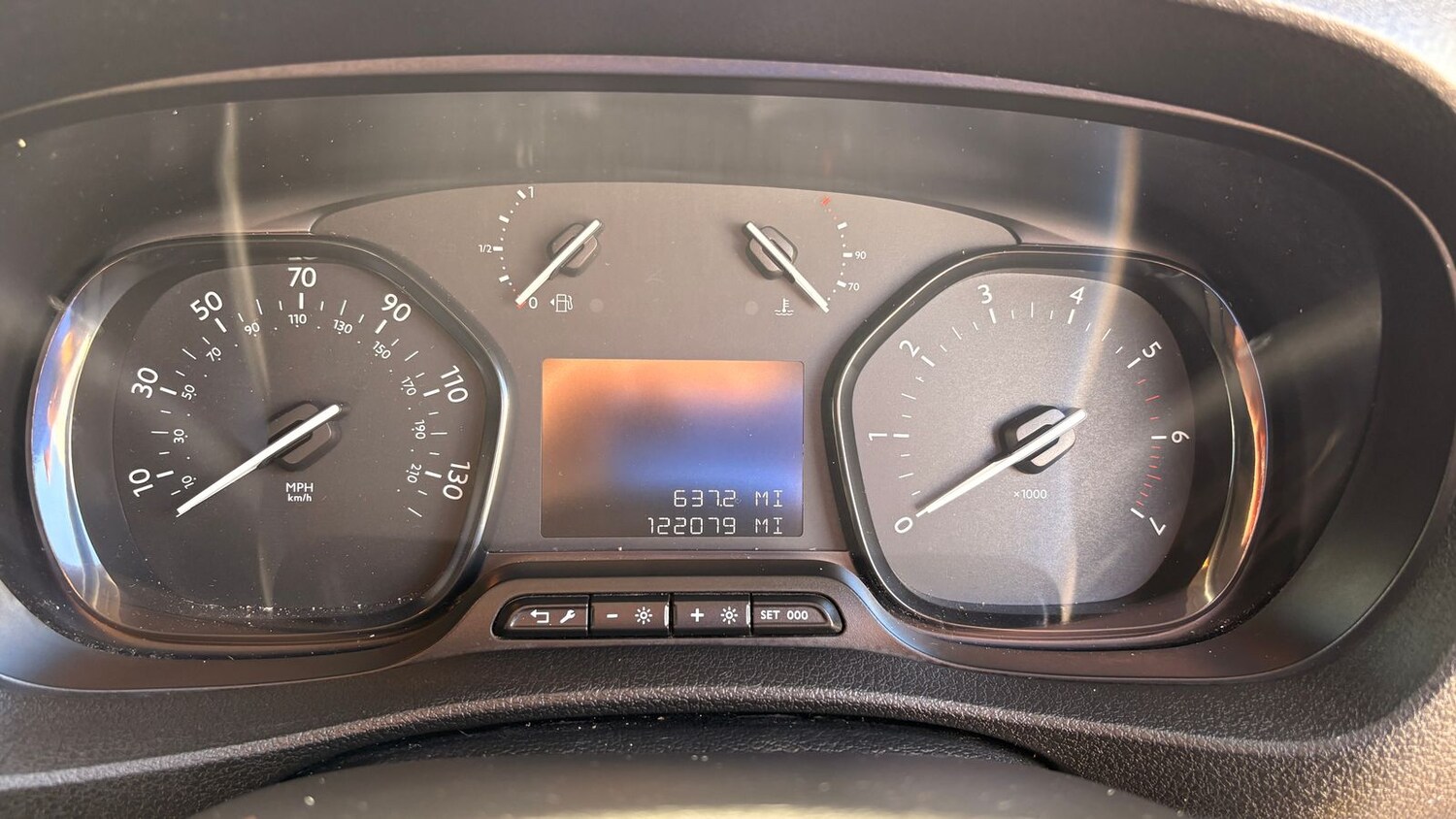 Used Peugeot Expert 2017 for sale - 76563586: Photo 18