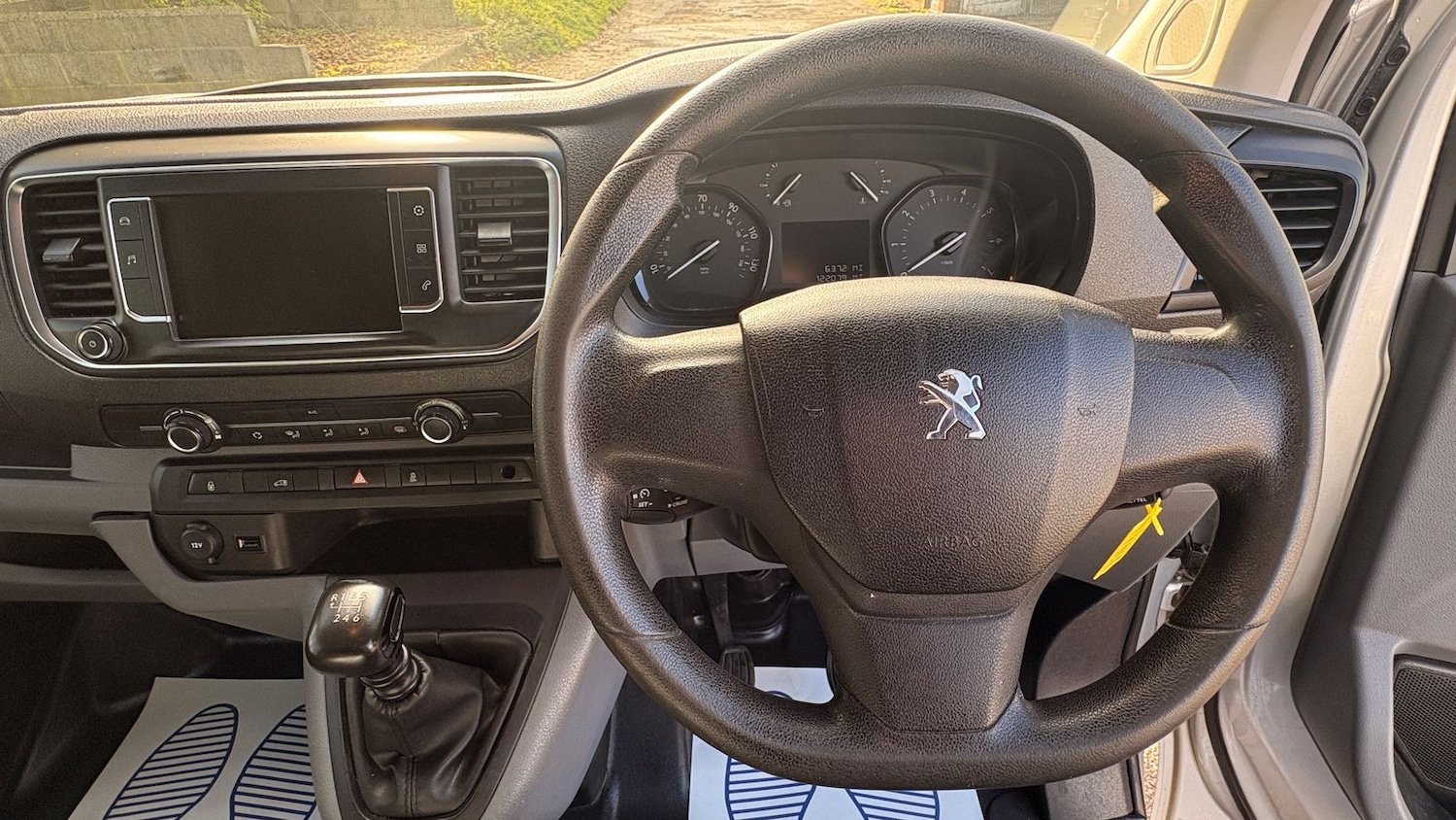 Used Peugeot Expert 2017 for sale - 76563586: Photo 19