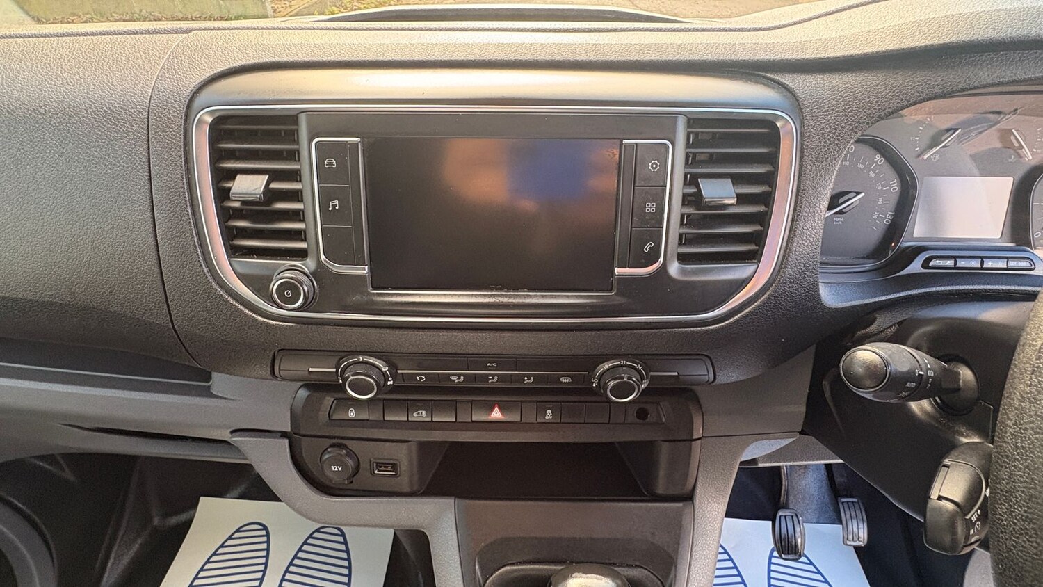 Used Peugeot Expert 2017 for sale - 76563586: Photo 20