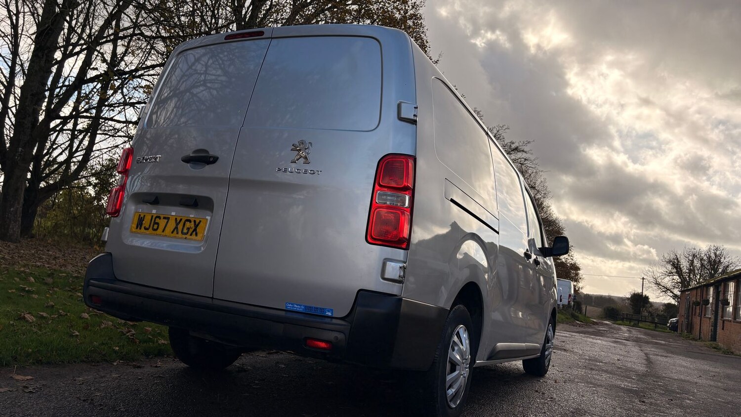 Used Peugeot Expert 2017 for sale - 76563586: Photo 9