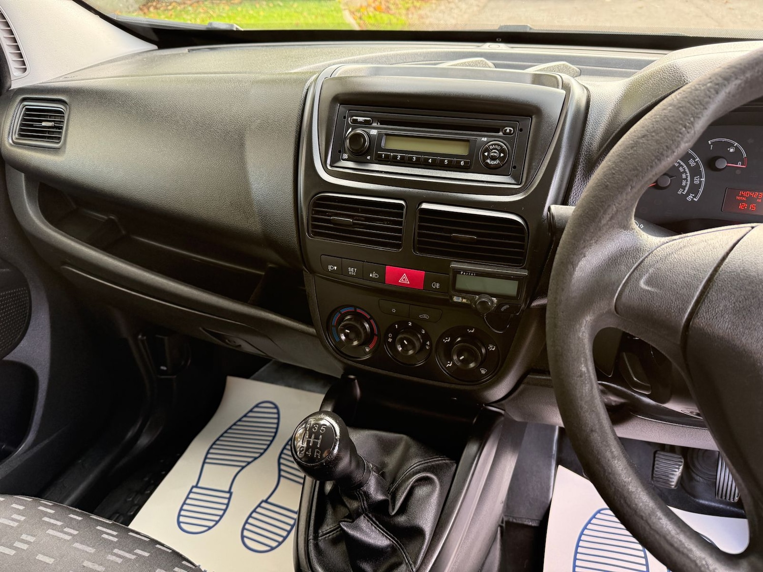 Used Vauxhall Combo 2013 for sale - 76378571: Photo 15