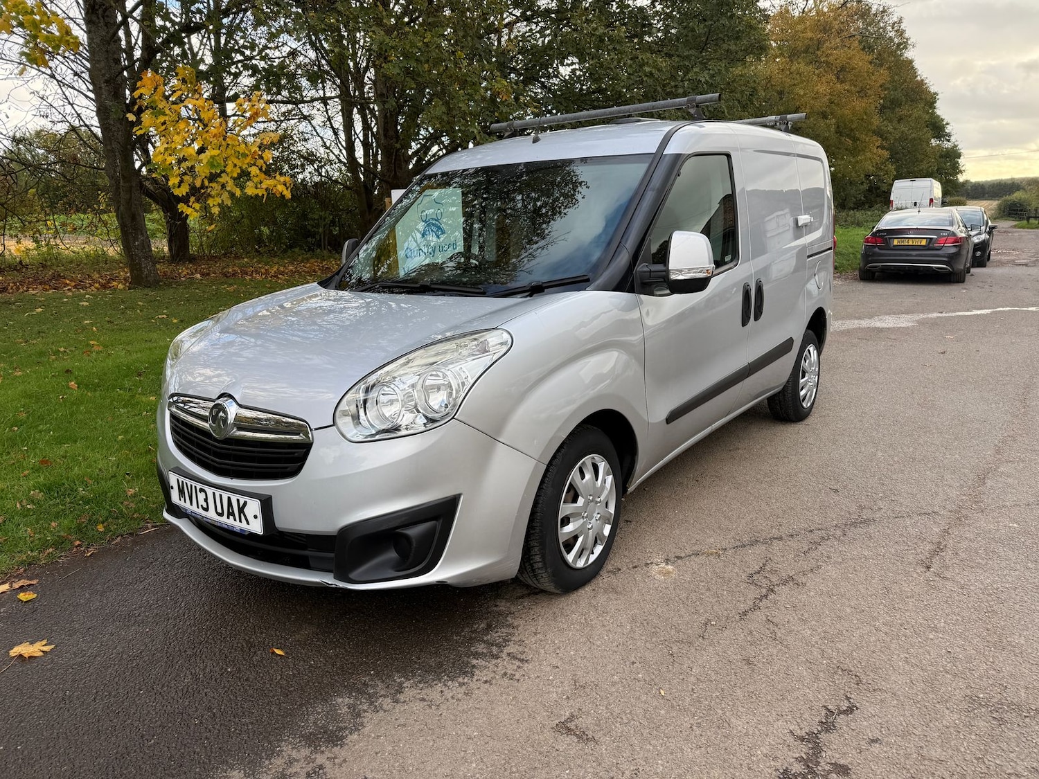 Used Vauxhall Combo 2013 for sale - 76378571: Photo 2