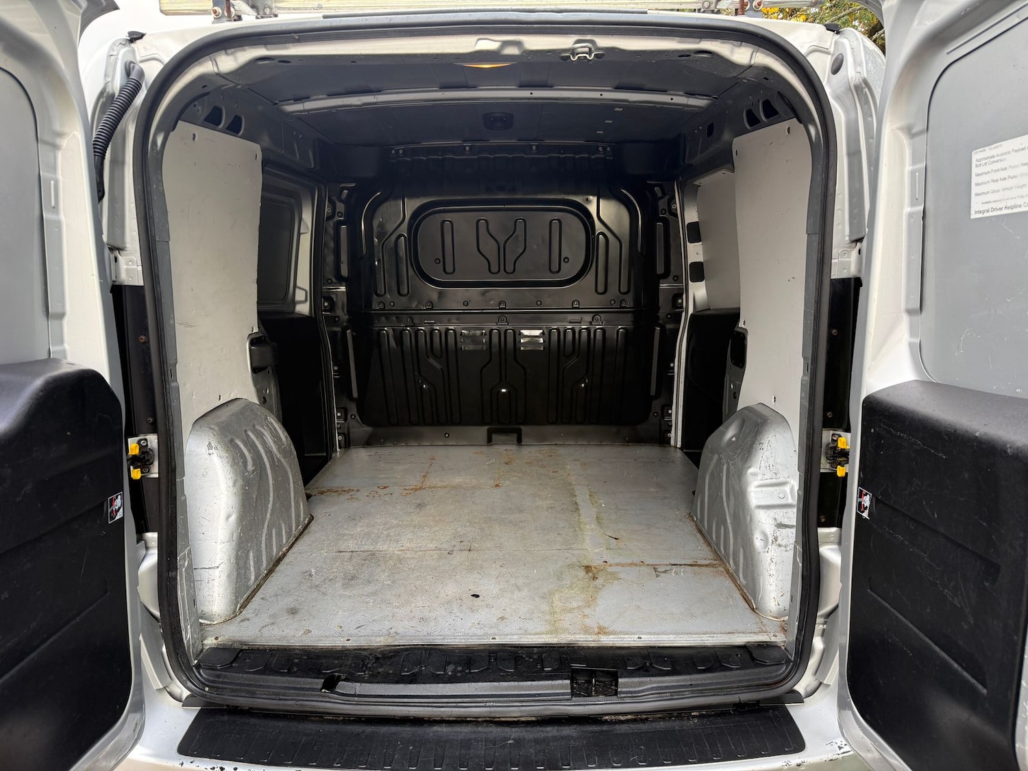 Used Vauxhall Combo 2013 for sale - 76378571: Photo 7