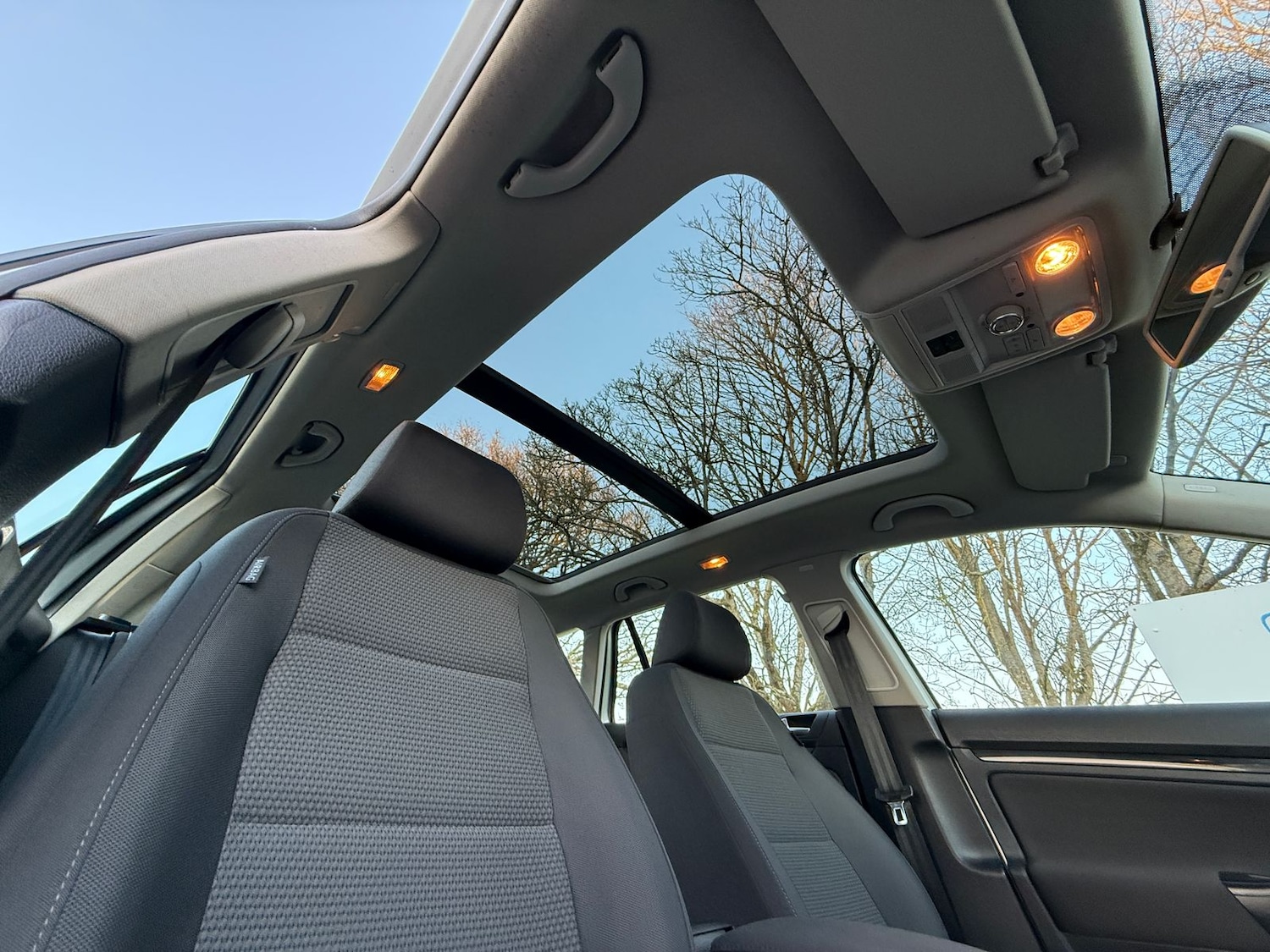 Used Volkswagen Golf 2012 for sale - 77648218: Photo 14