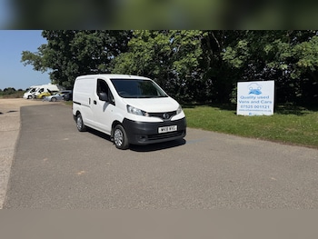 Used Nissan NV200 2018 for sale - 78968247: Photo