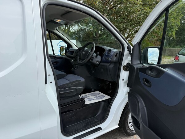 Used Vauxhall Vivaro 2018 for sale - 76065745: Photo 13