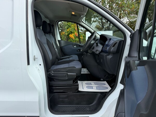 Used Vauxhall Vivaro 2018 for sale - 76065745: Photo 14