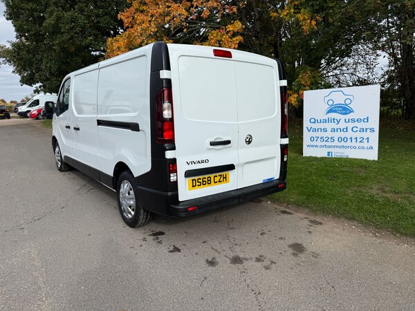 Used Vauxhall Vivaro 2018 for sale - 76065745: Photo 4