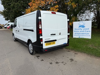 Used Vauxhall Vivaro 2018 for sale - 76065745: Photo 4