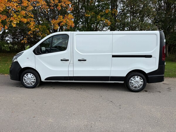 Used Vauxhall Vivaro 2018 for sale - 76065745: Photo 6