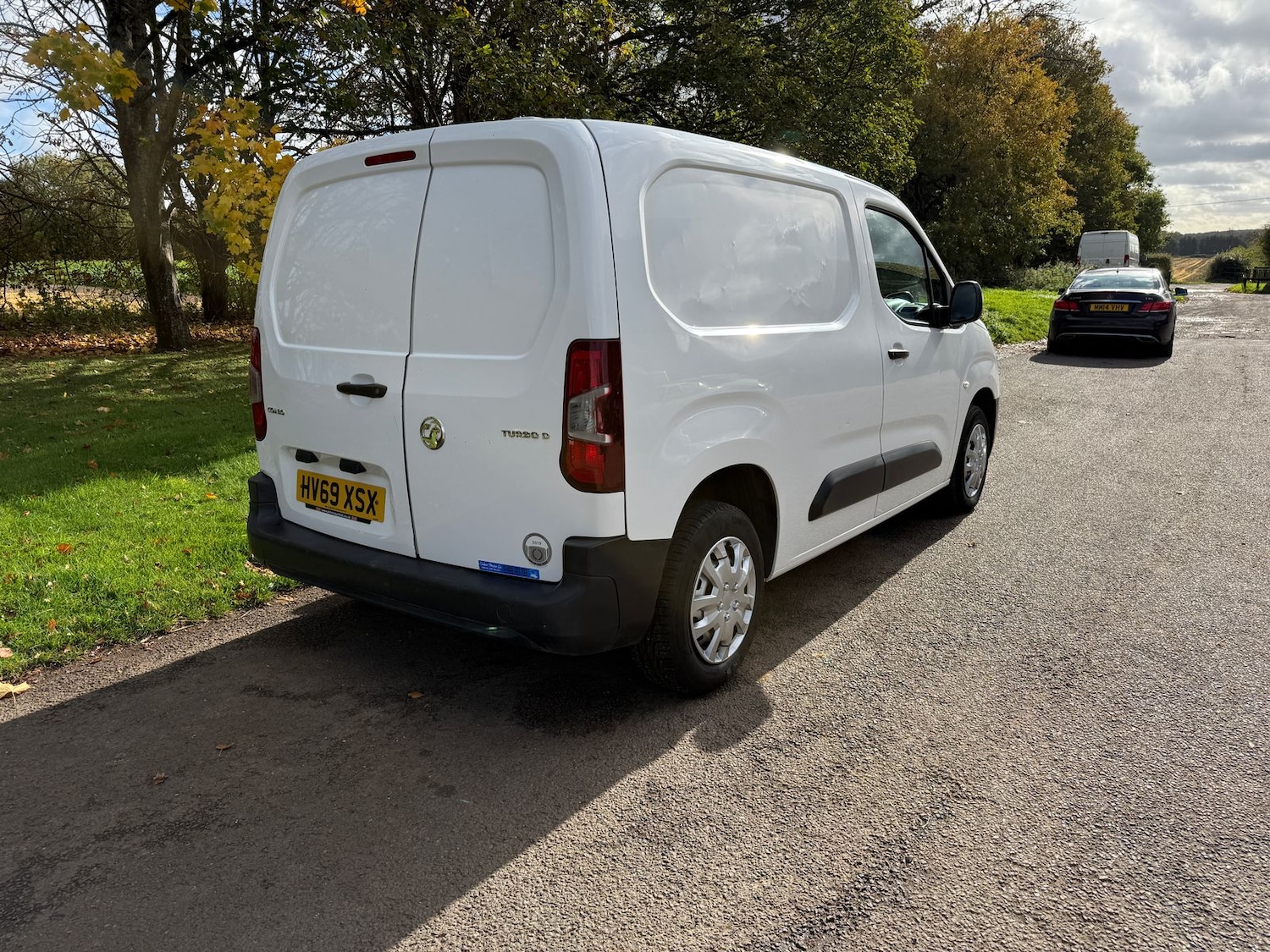 Used Vauxhall Combo 2019 for sale - 76297396: Photo 3