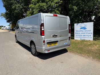 Used Vauxhall Vivaro 2017 for sale - 75644593: Photo