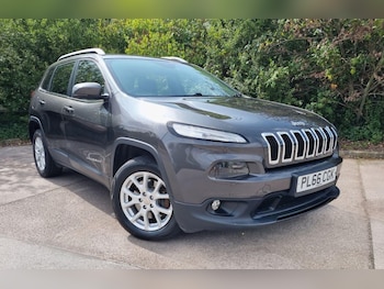2016 - 2.2 Cherokee 2.2 Mjii 185hp Longitude+ 4wd 9spd Auto 5-Door