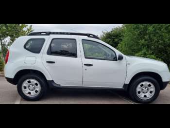 Used Dacia Duster 2015 for sale - 75156917: Photo