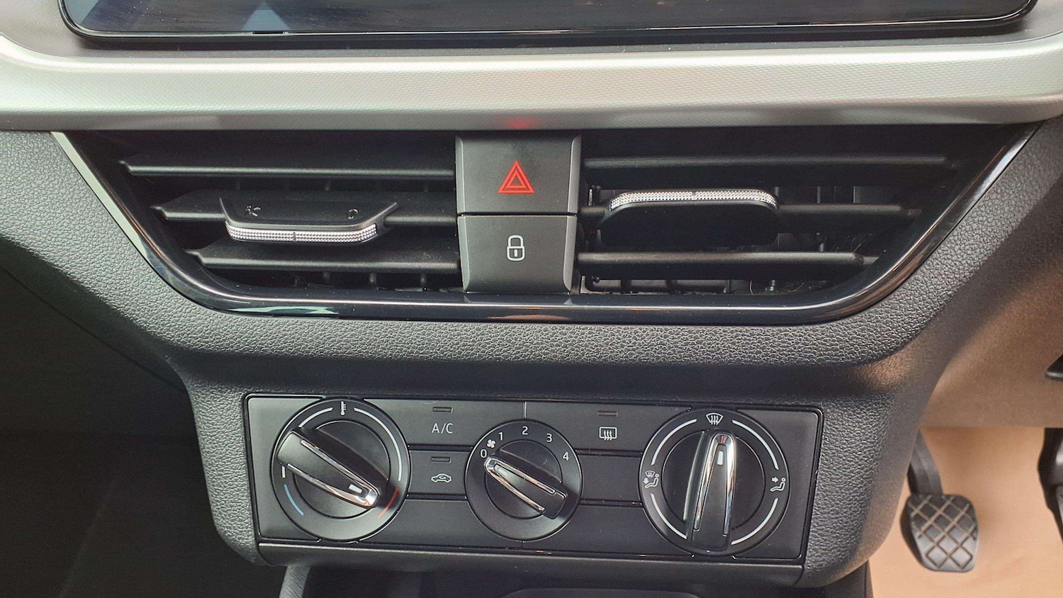 Used Skoda Kamiq 2023 for sale - 76063468: Photo 31