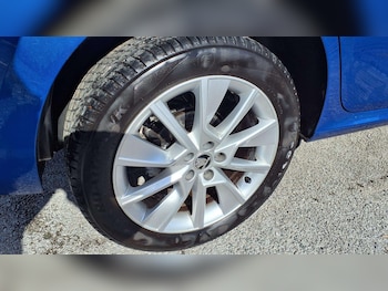 Used Skoda Kamiq 2023 for sale - 76063468: Photo
