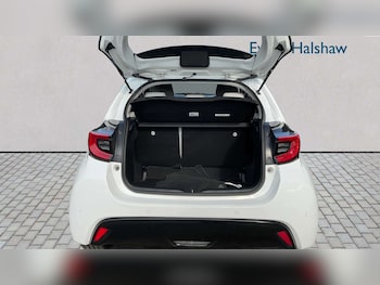Used Toyota Yaris 2022 for sale - 79397556: Photo