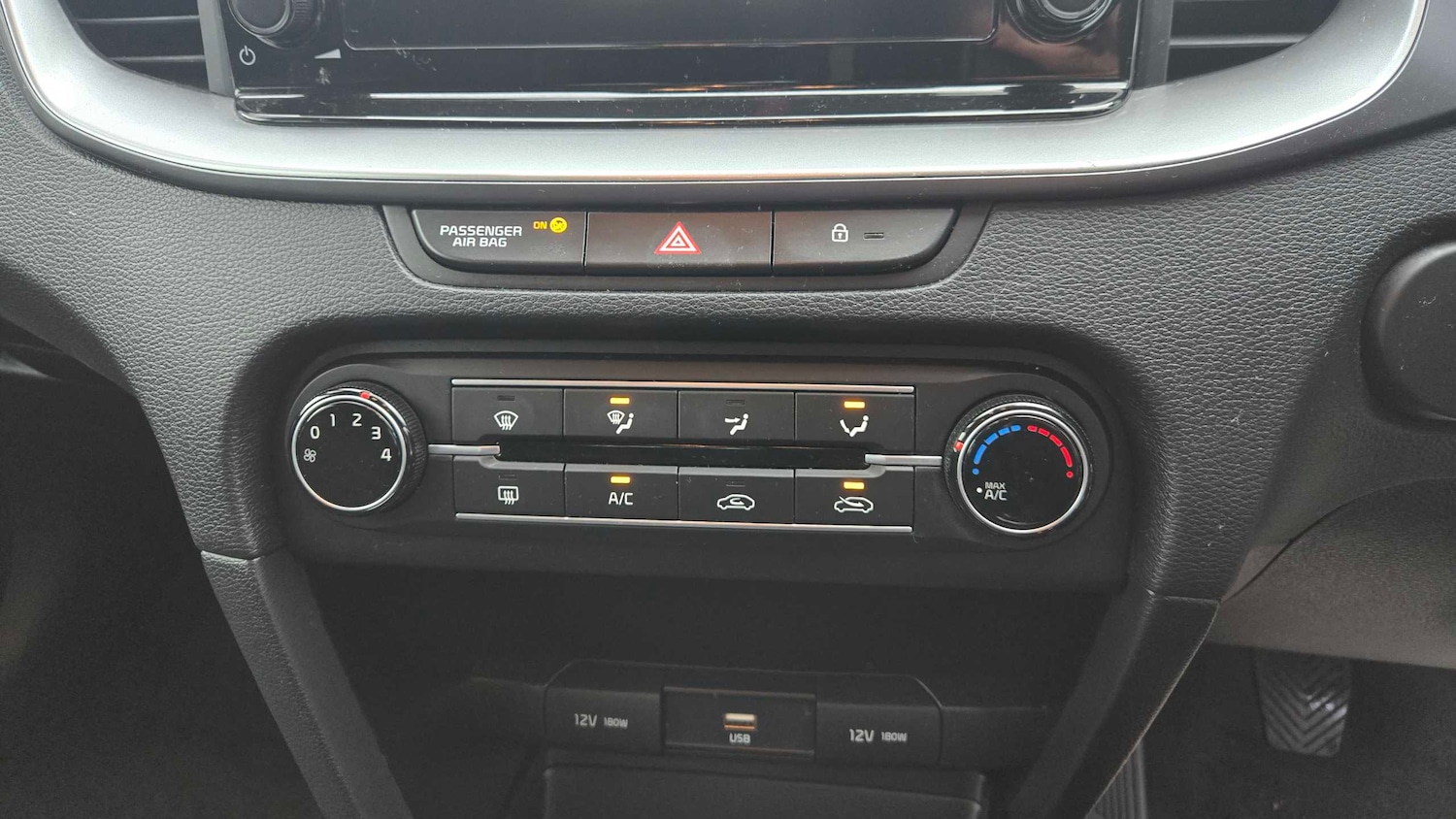 Used Kia XCeed 2021 for sale - 76851576: Photo 14