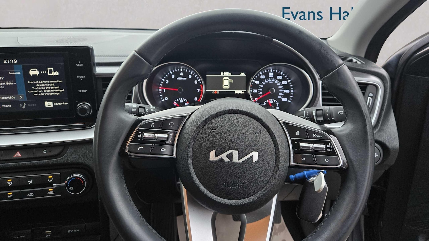 Used Kia XCeed 2021 for sale - 76851576: Photo 6