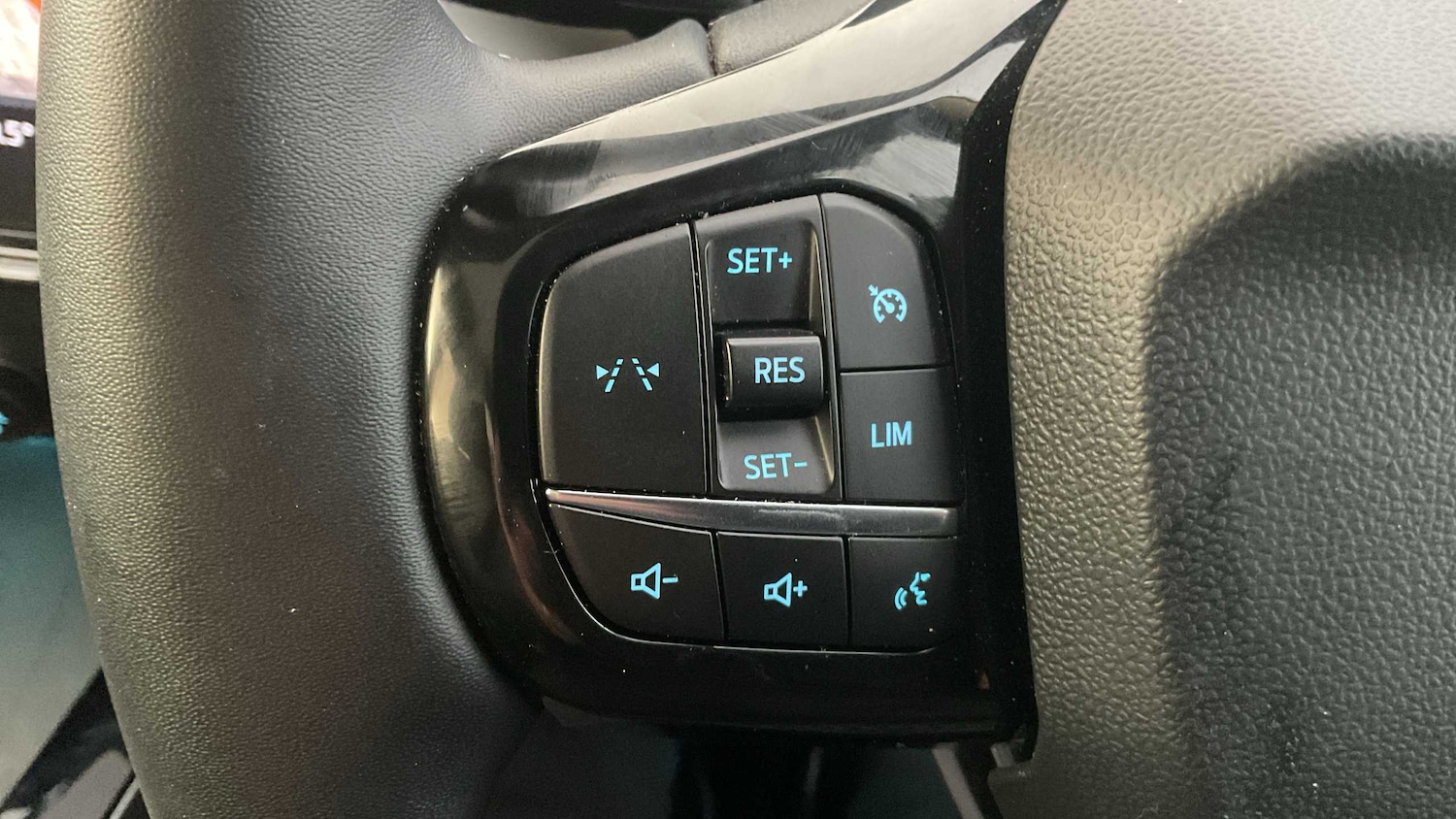 Used Ford Puma 2025 for sale - 76442448: Photo 18