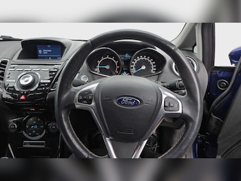 Used Ford Fiesta 2016 for sale - 78639338: Photo
