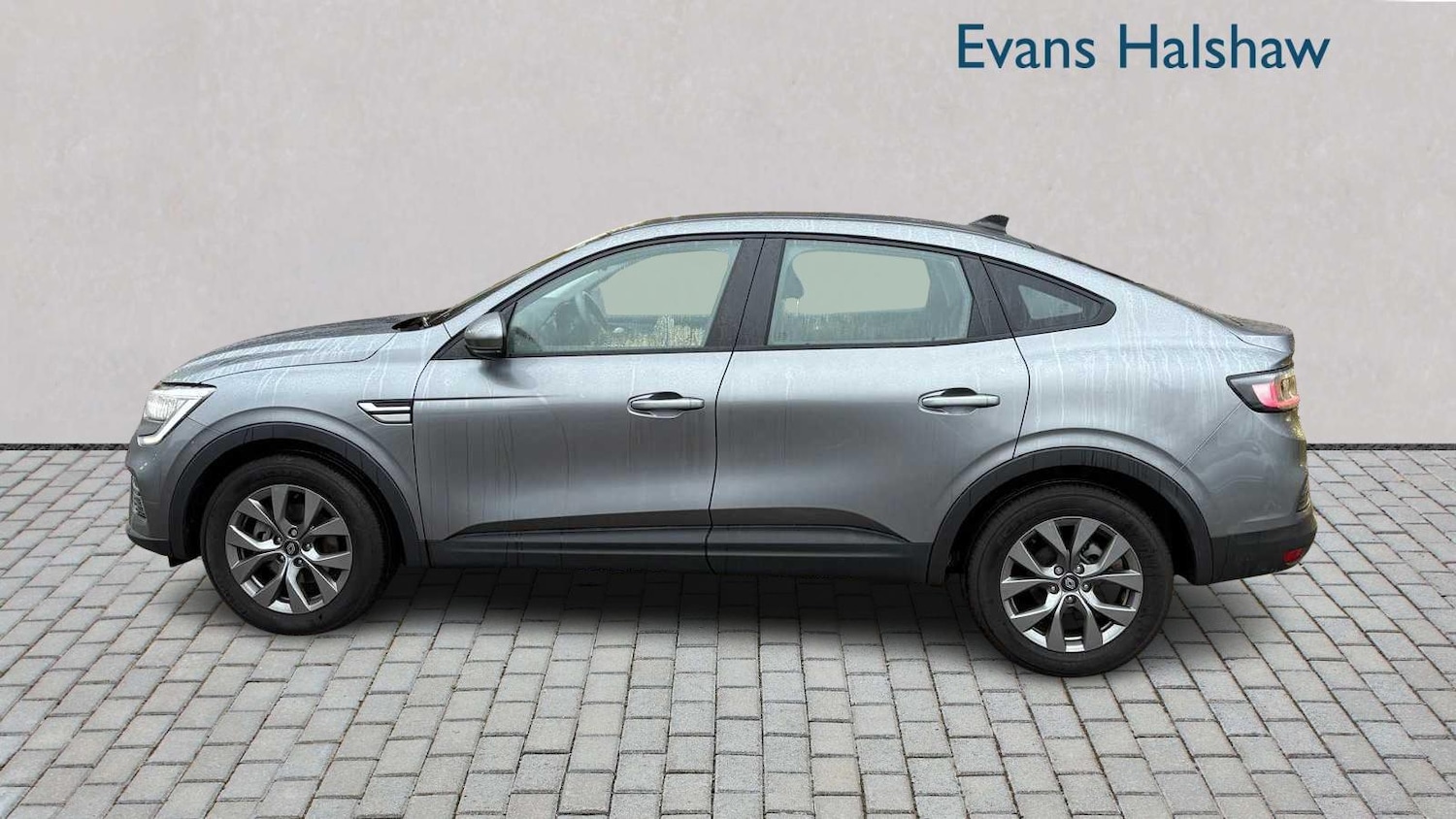 Used Renault Arkana 2024 for sale - 77147413: Photo 2