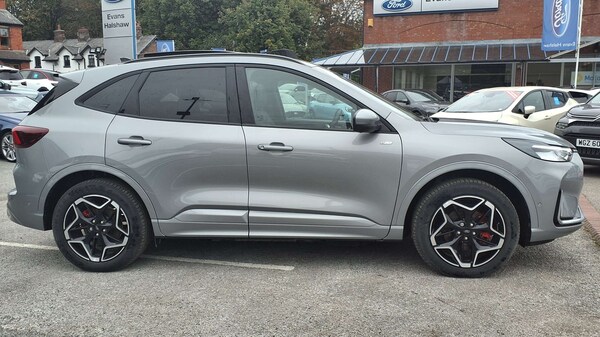 Used Ford Kuga 2024 for sale - 76205276: Photo 2