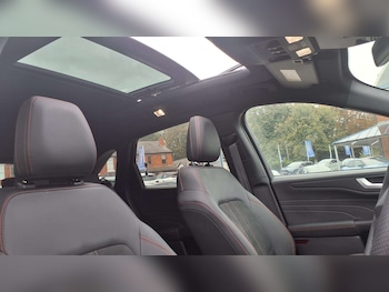 Used Ford Kuga 2024 for sale - 76205276: Photo 4