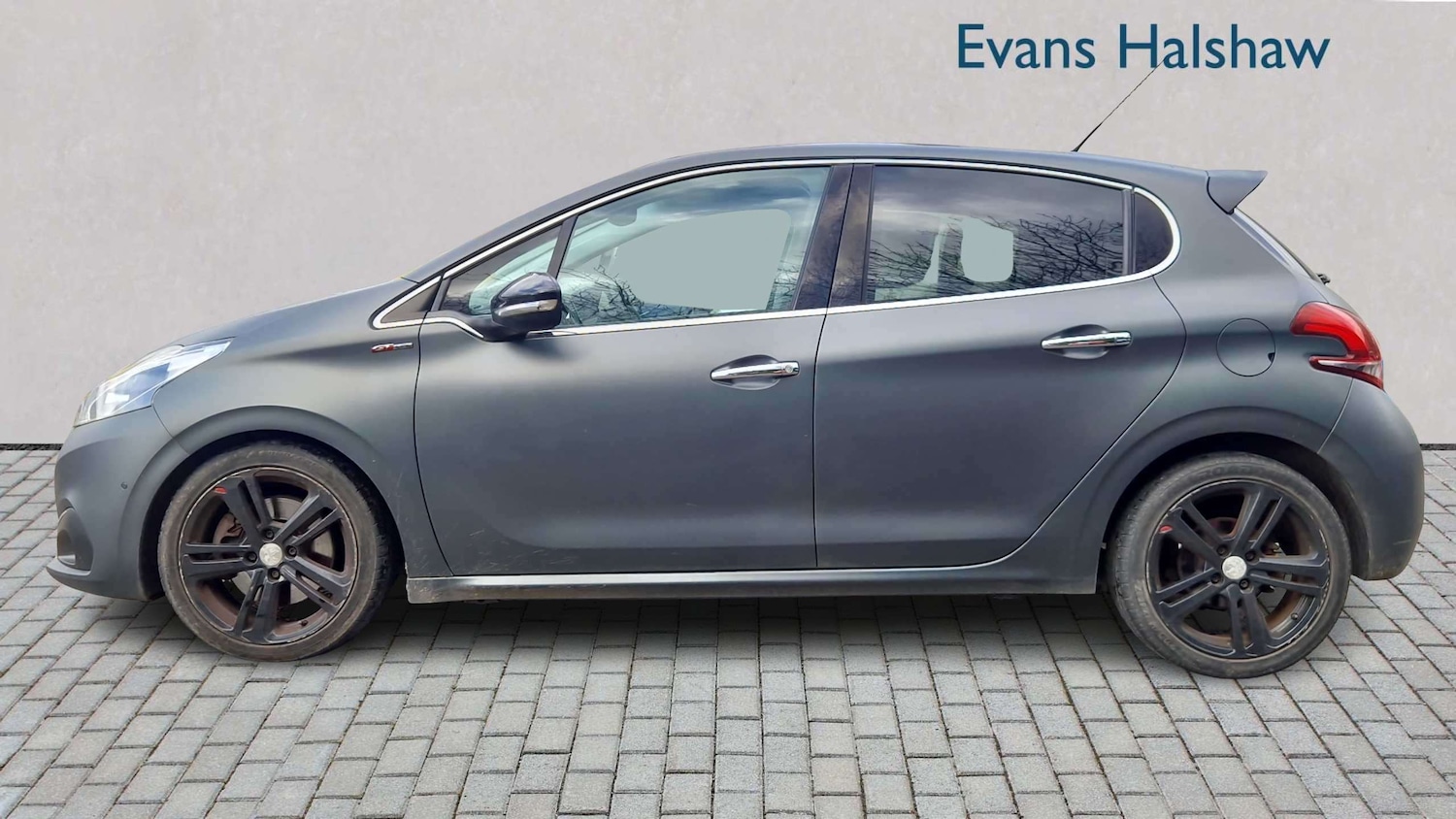 Used Peugeot 208 2016 for sale - 77661288: Photo 3