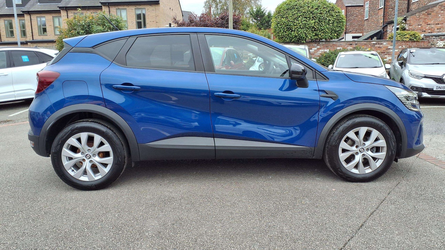 Used Renault Captur 2022 for sale - 76141547: Photo 5