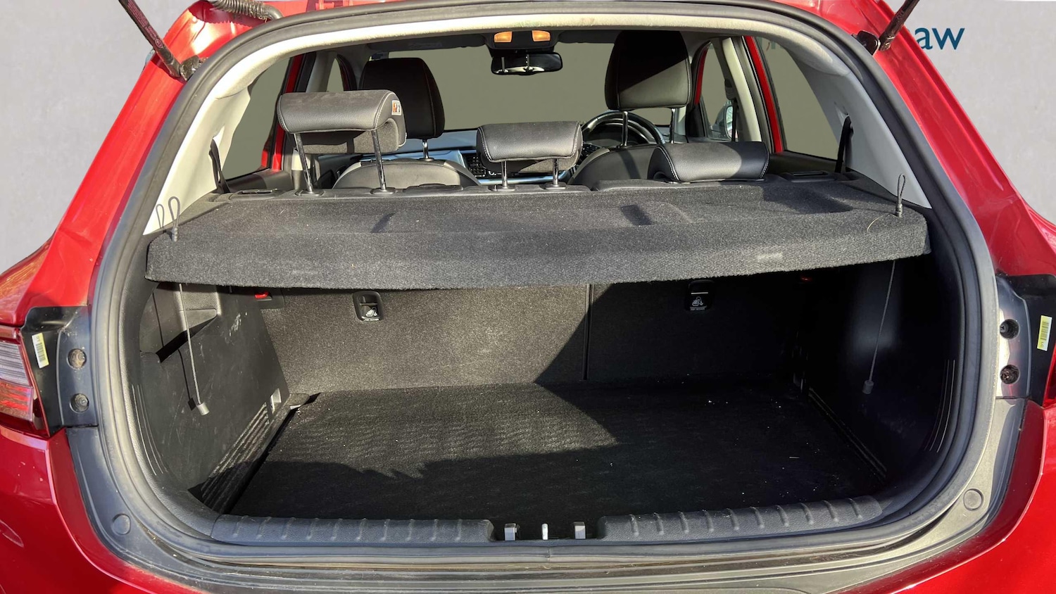 Used Kia Stonic 2019 for sale - 77135037: Photo 3